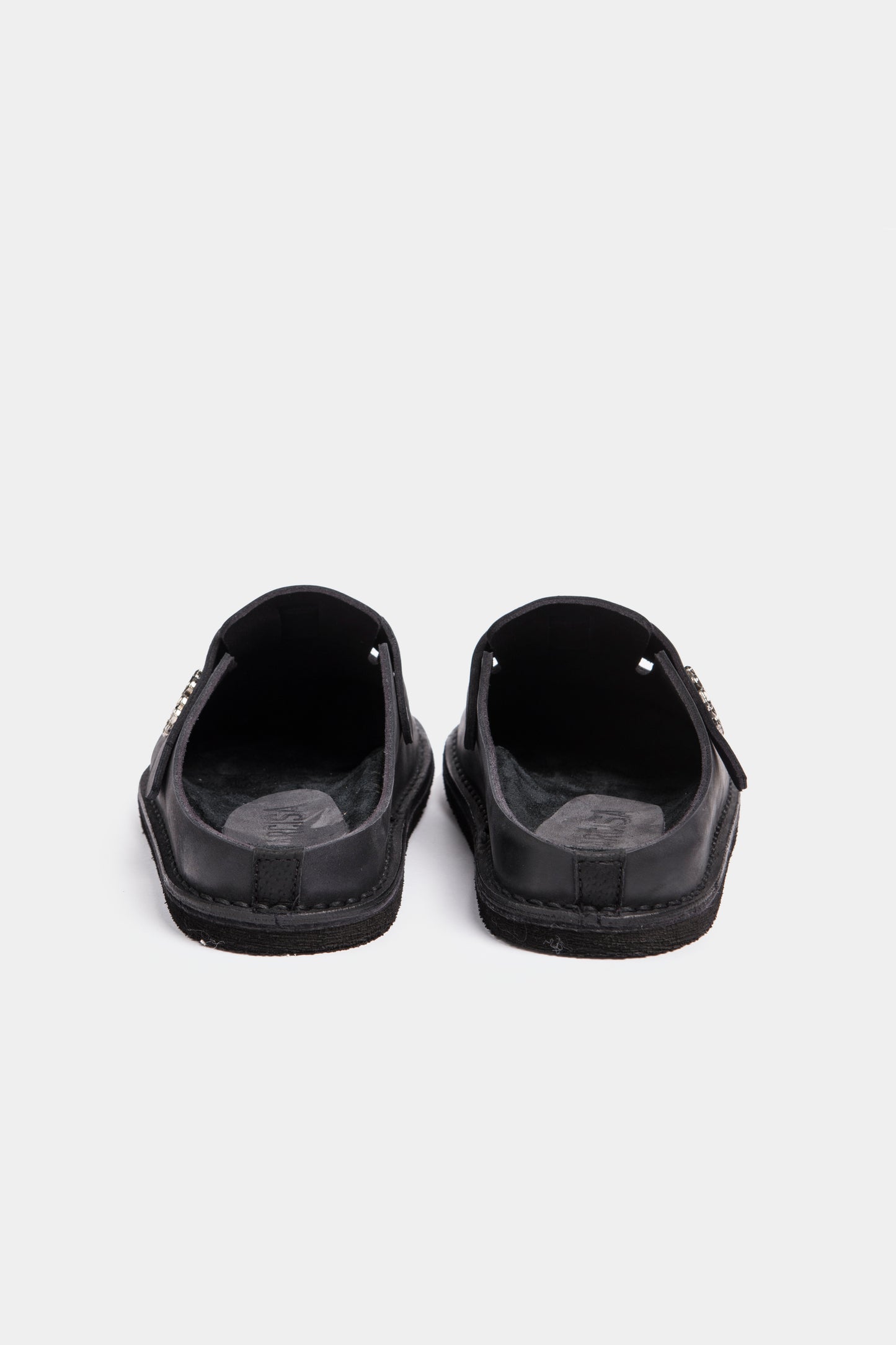 CLEA BLACK