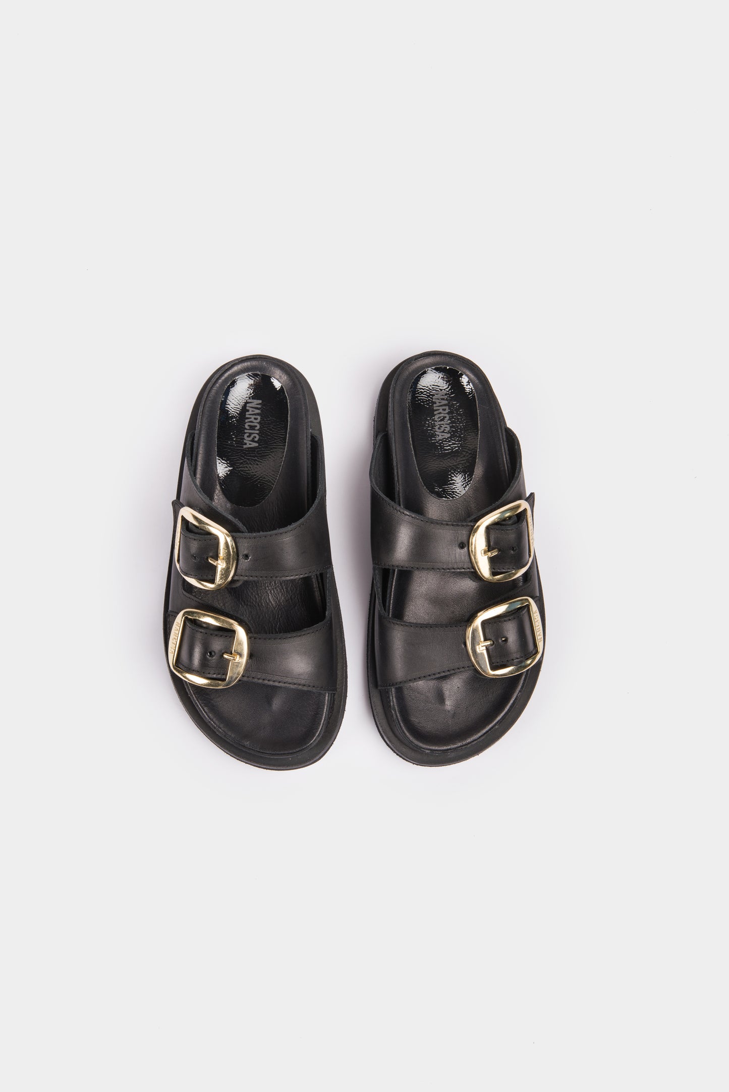 AURA BLACK